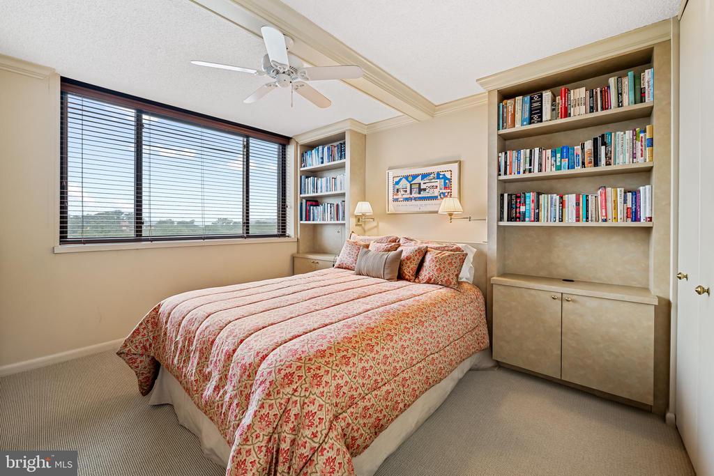 111 Hamlet Hill Rd #1408