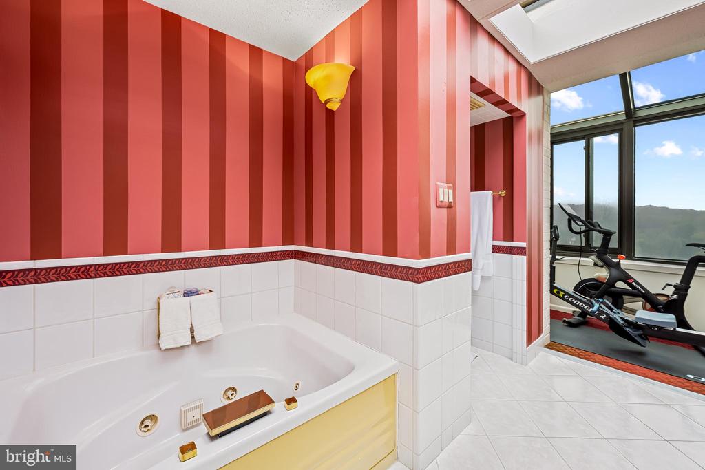 111 Hamlet Hill Rd #1408
