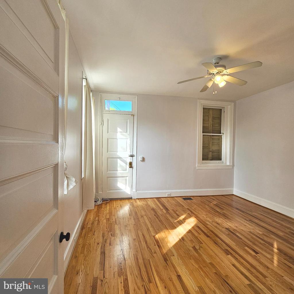 1829 EUTAW PL #B