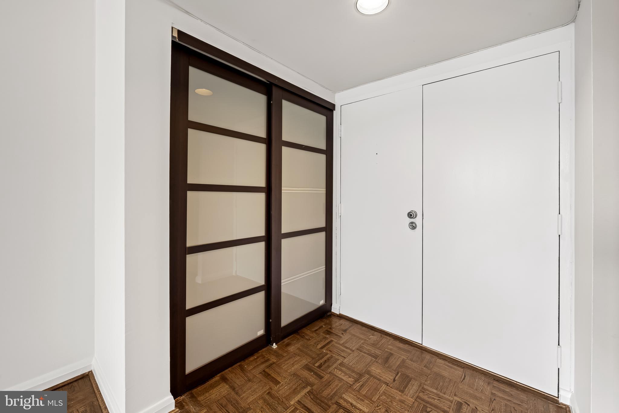 4100 N Charles St N #803