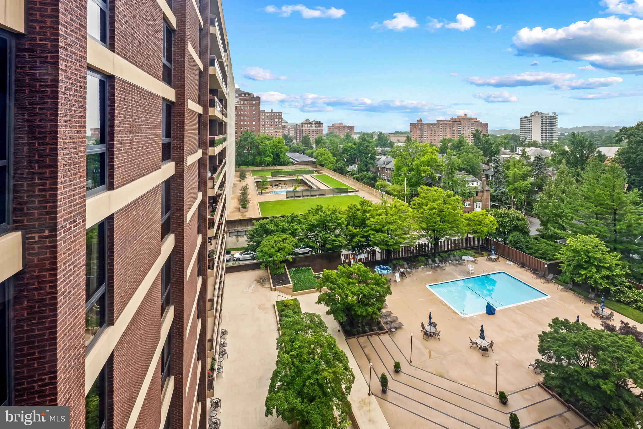 4100 N Charles St N #803