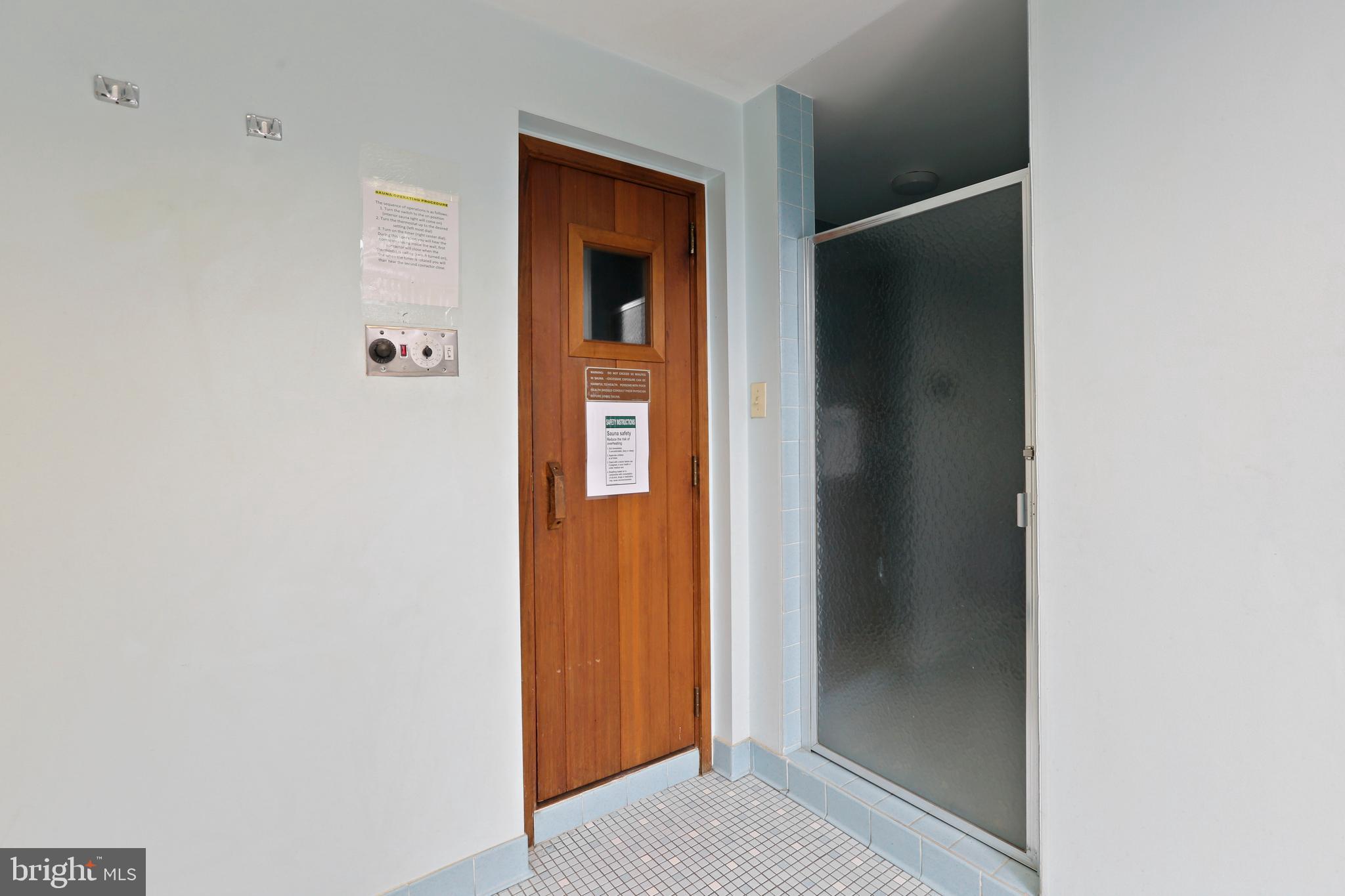 4100 N Charles St N #803