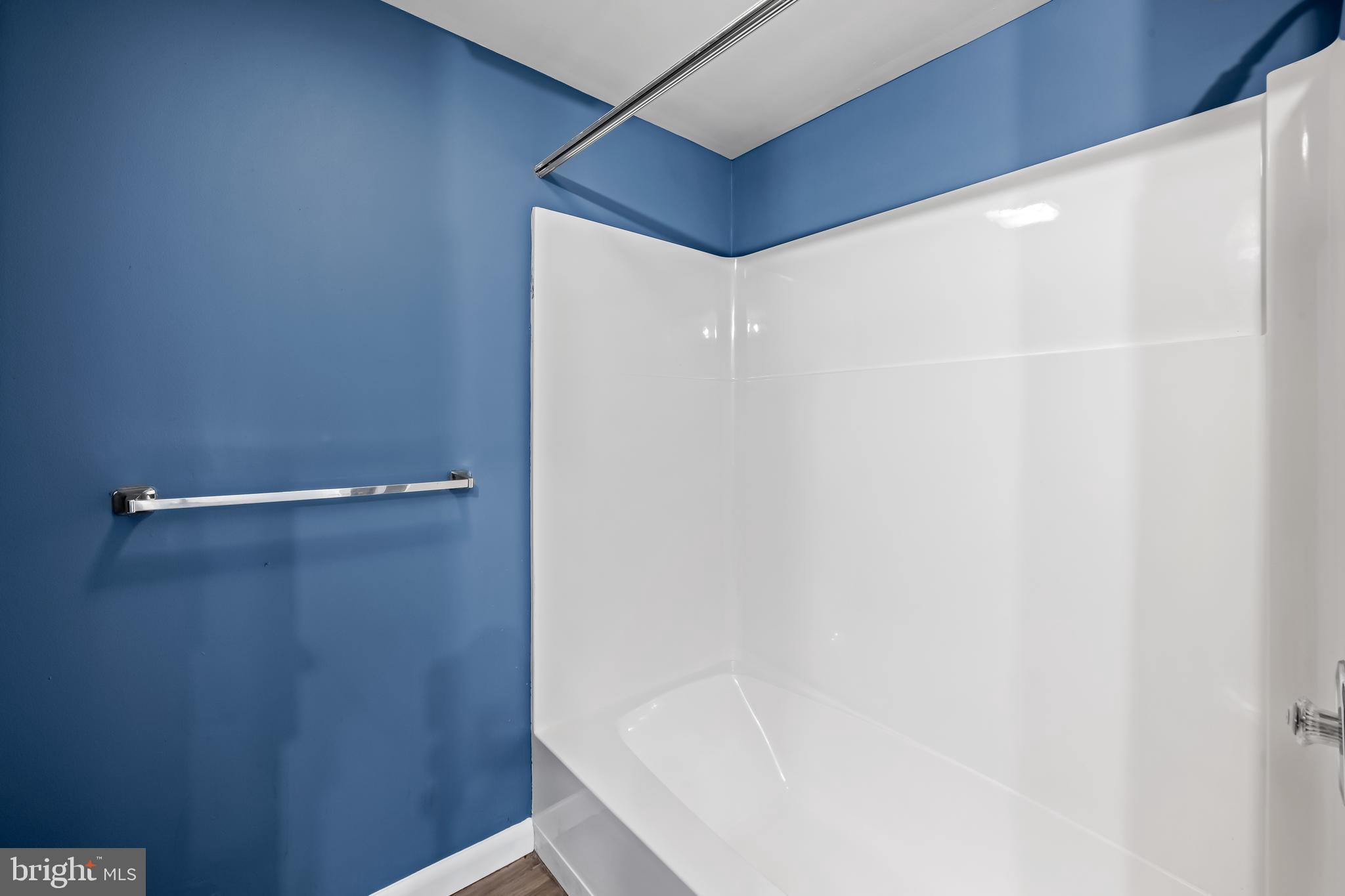 4100 N Charles St N #803