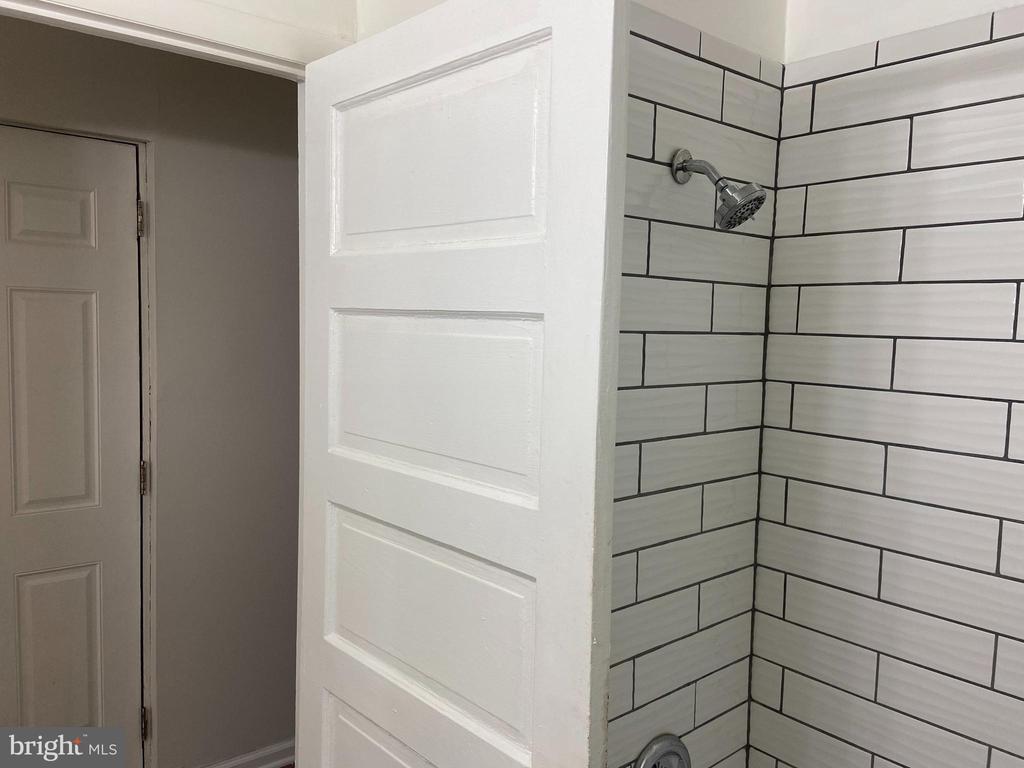 1827 EUTAW PL #3F
