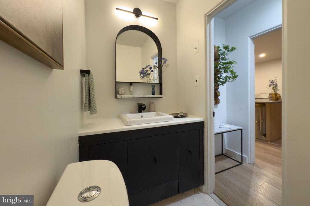 2103 Northcliff