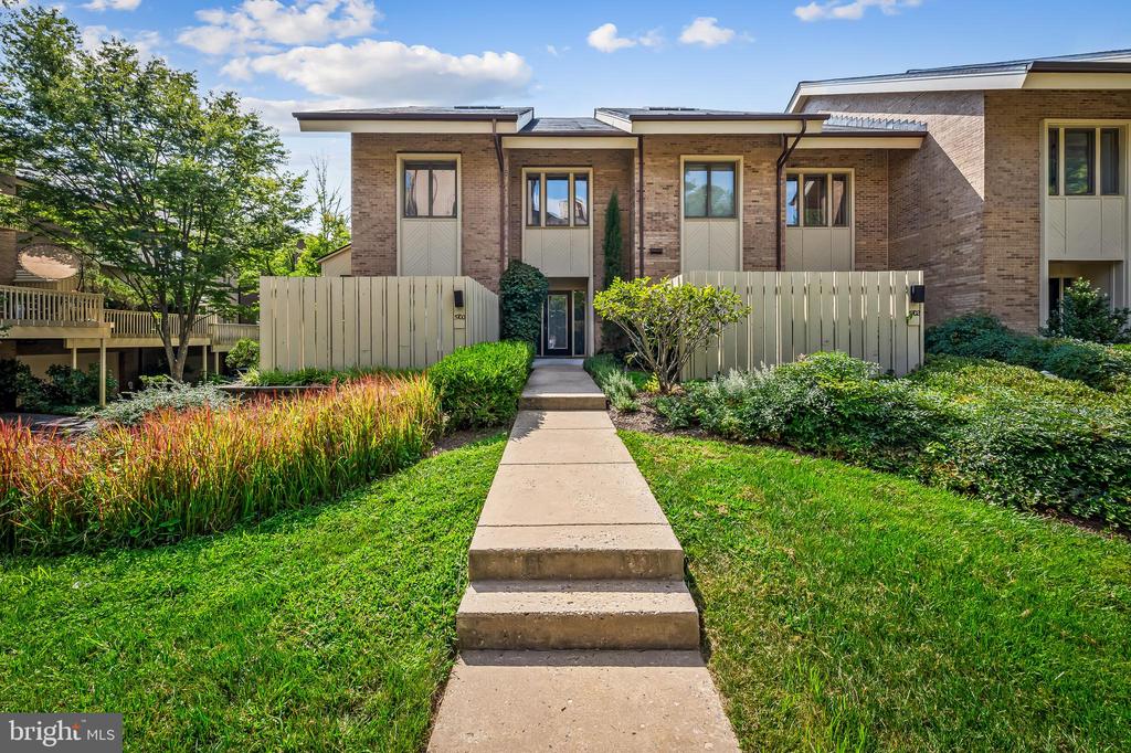 5700 Coley Ct