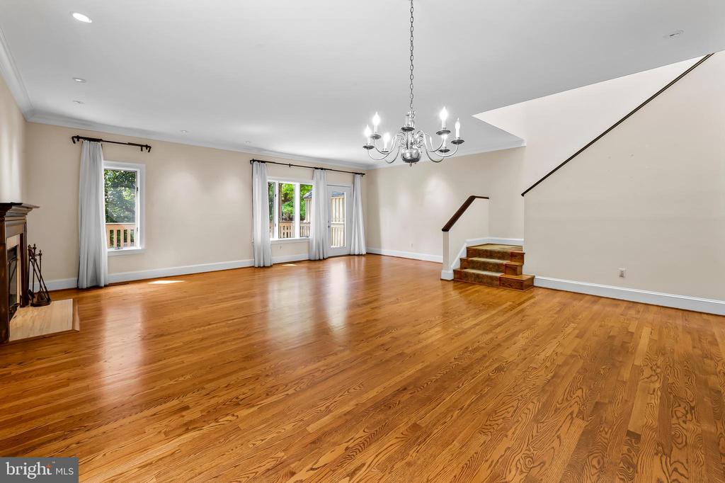 5700 Coley Ct