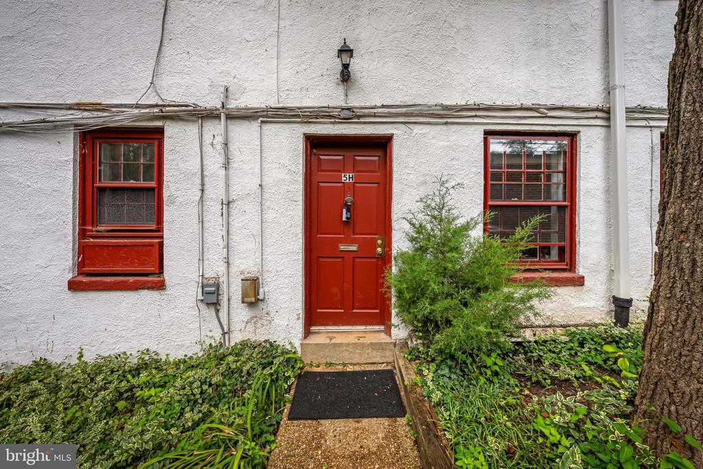 230 STONY RUN LANE 5H