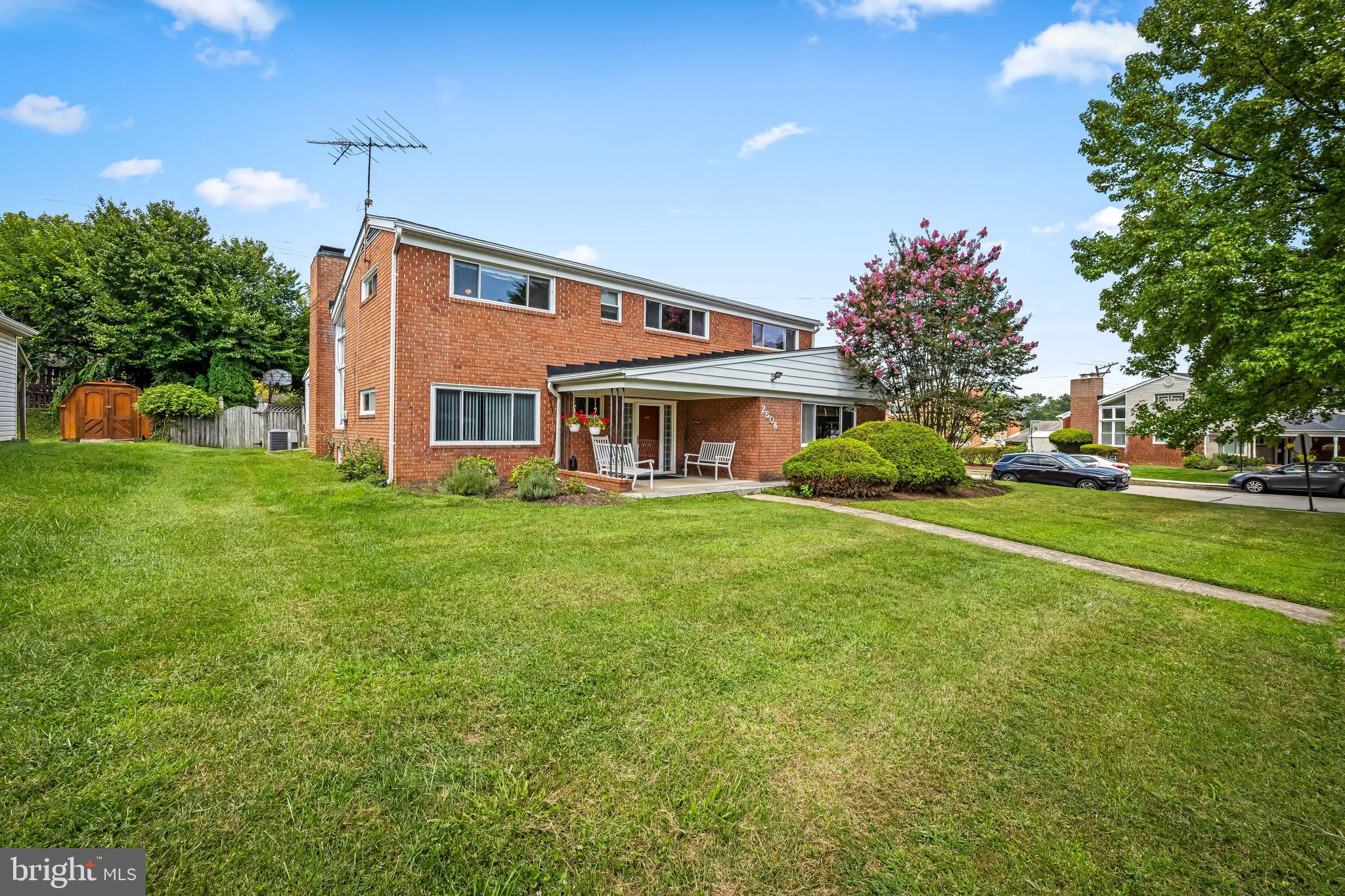 2506 Shelleydale Dr