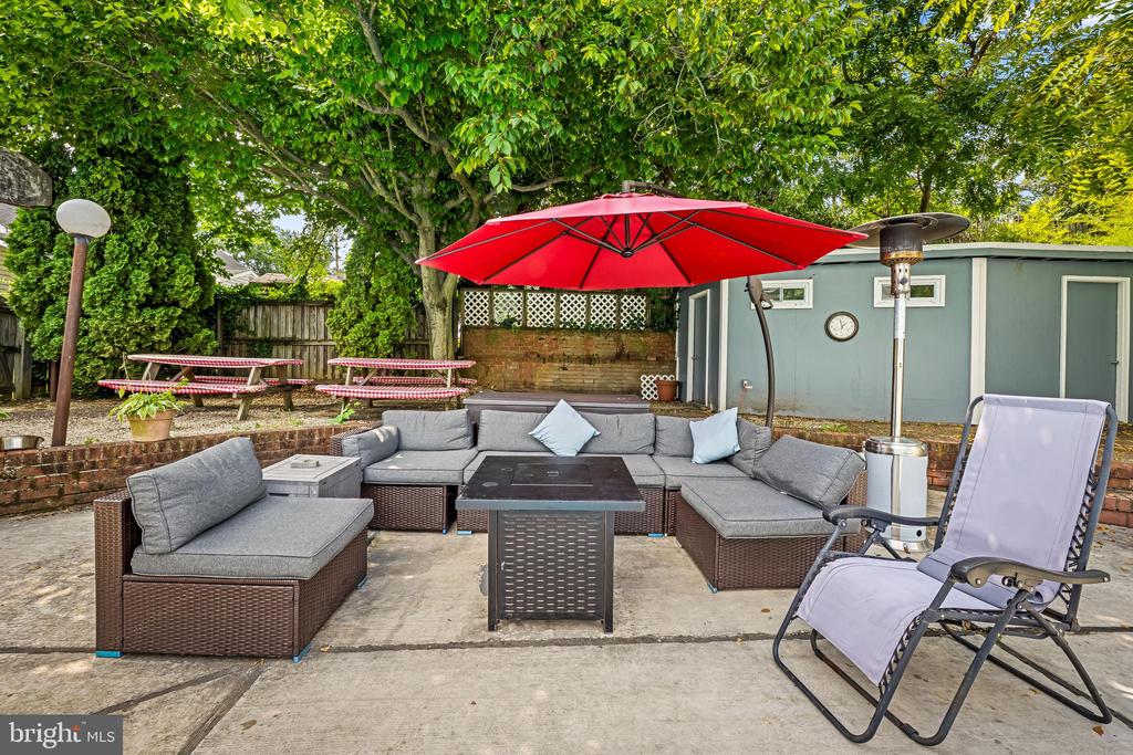 2506 Shelleydale Dr