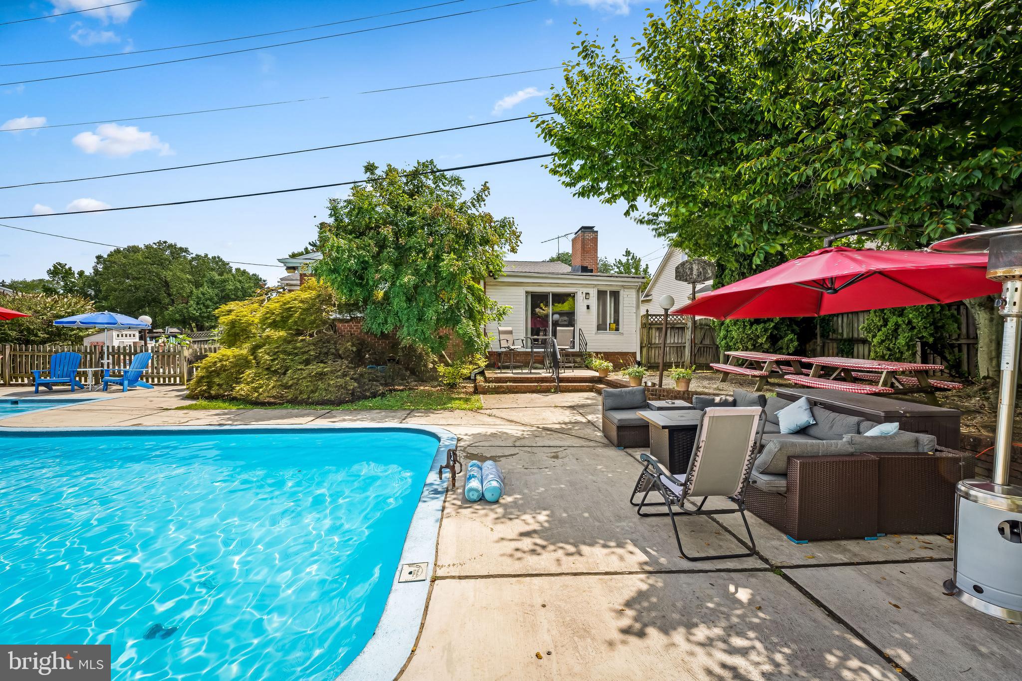 2506 Shelleydale Dr
