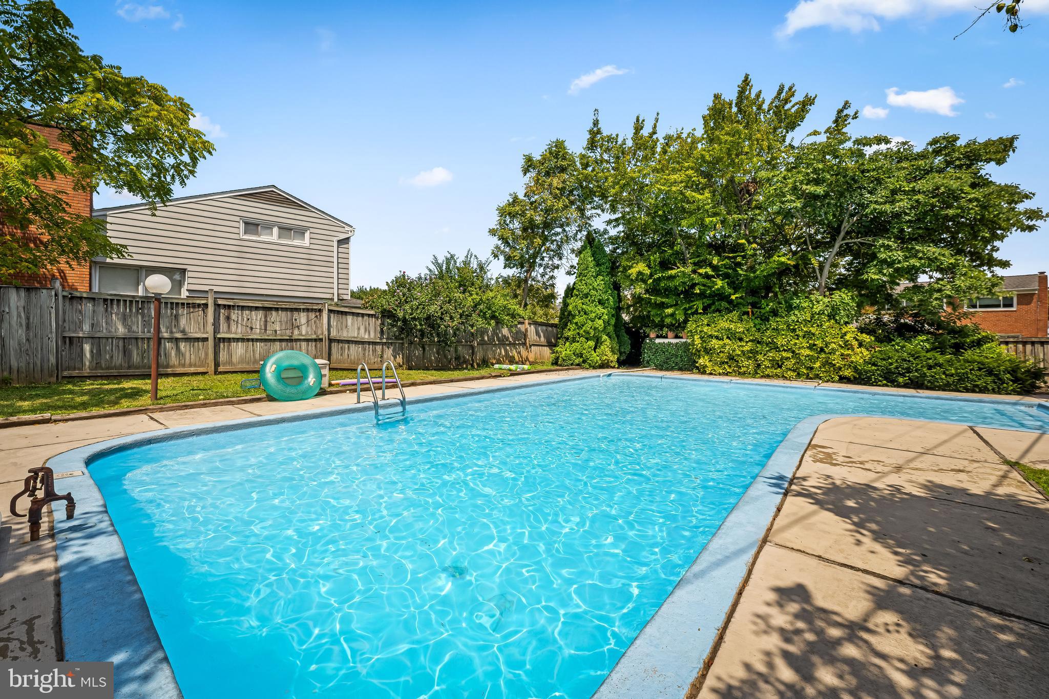 2506 Shelleydale Dr