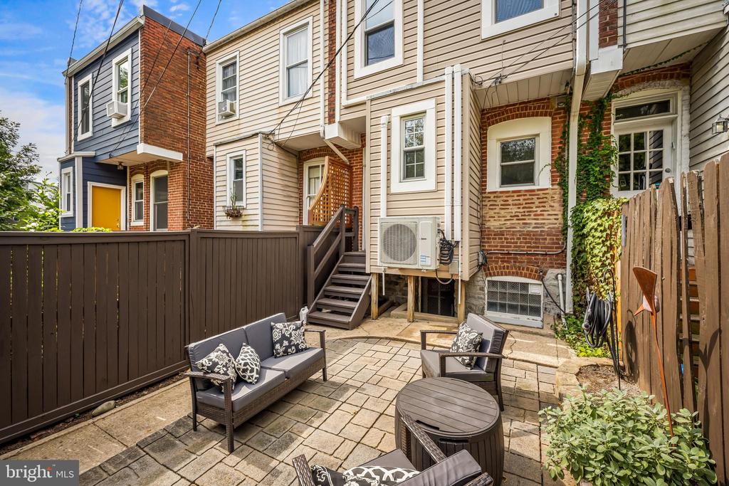 314 BIRKWOOD PLACE
