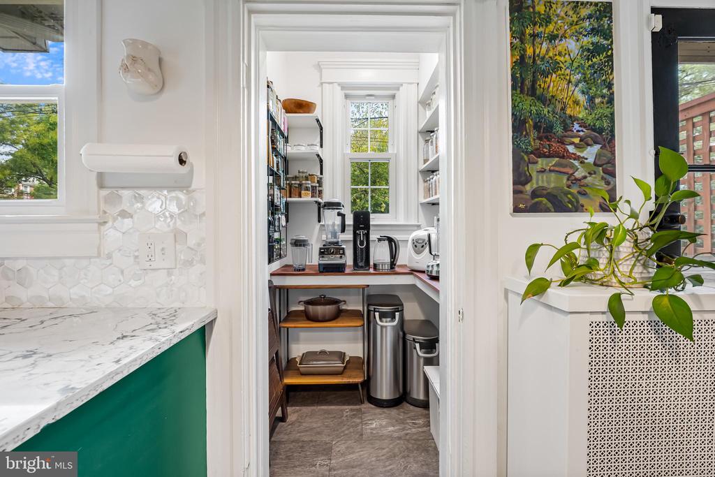 314 BIRKWOOD PLACE