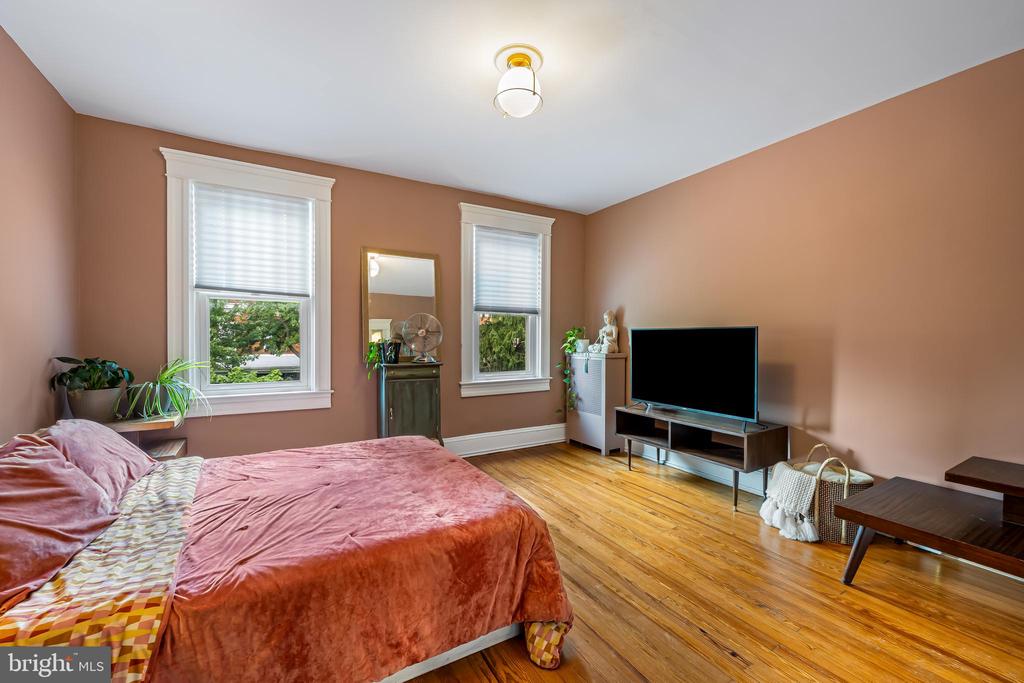 314 BIRKWOOD PLACE