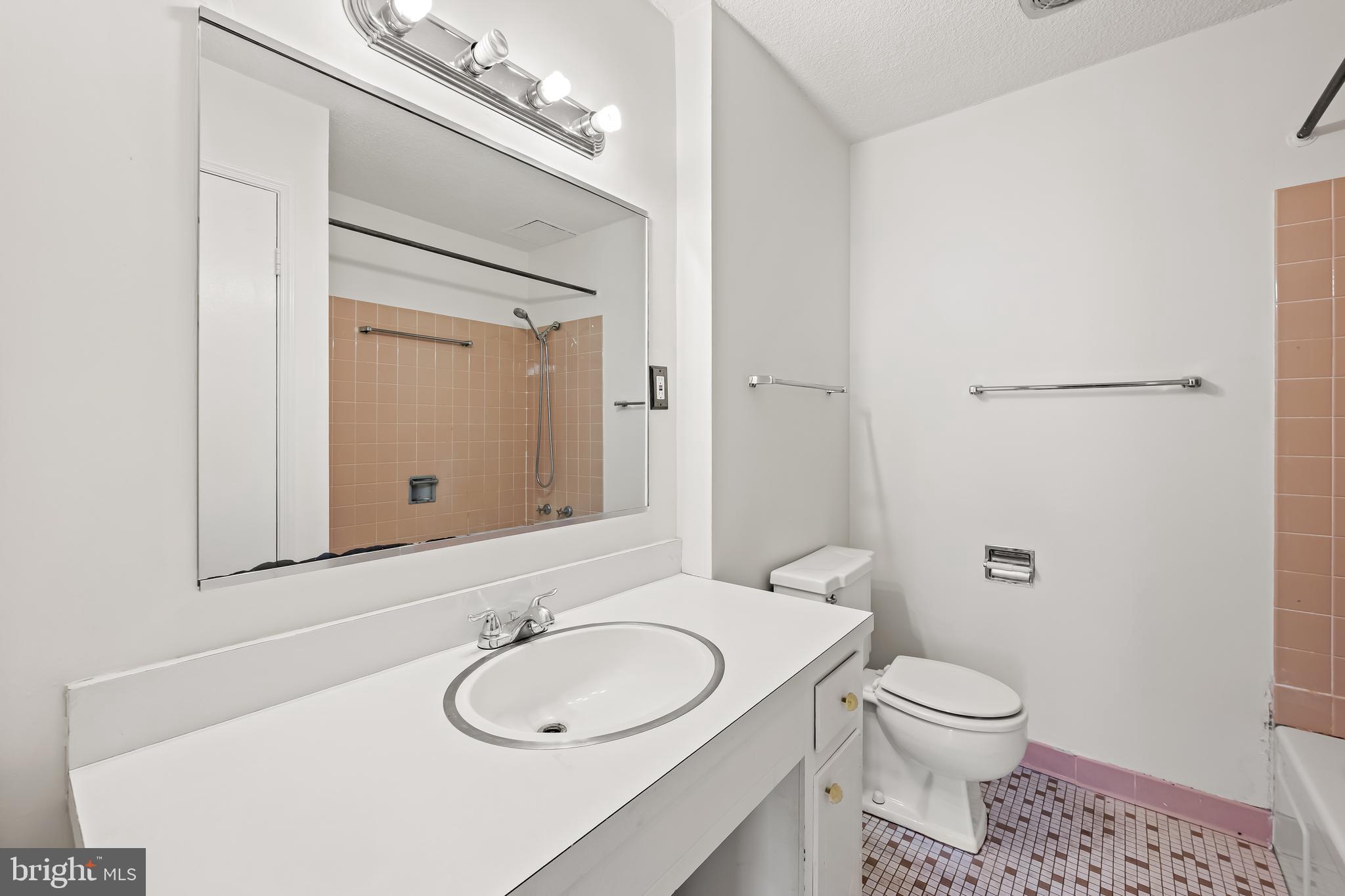 1101 SAINT PAUL STREET 2001