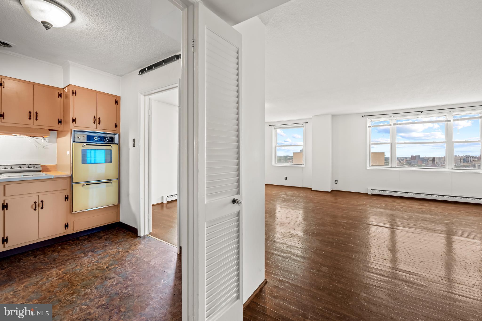 1101 SAINT PAUL STREET 2001