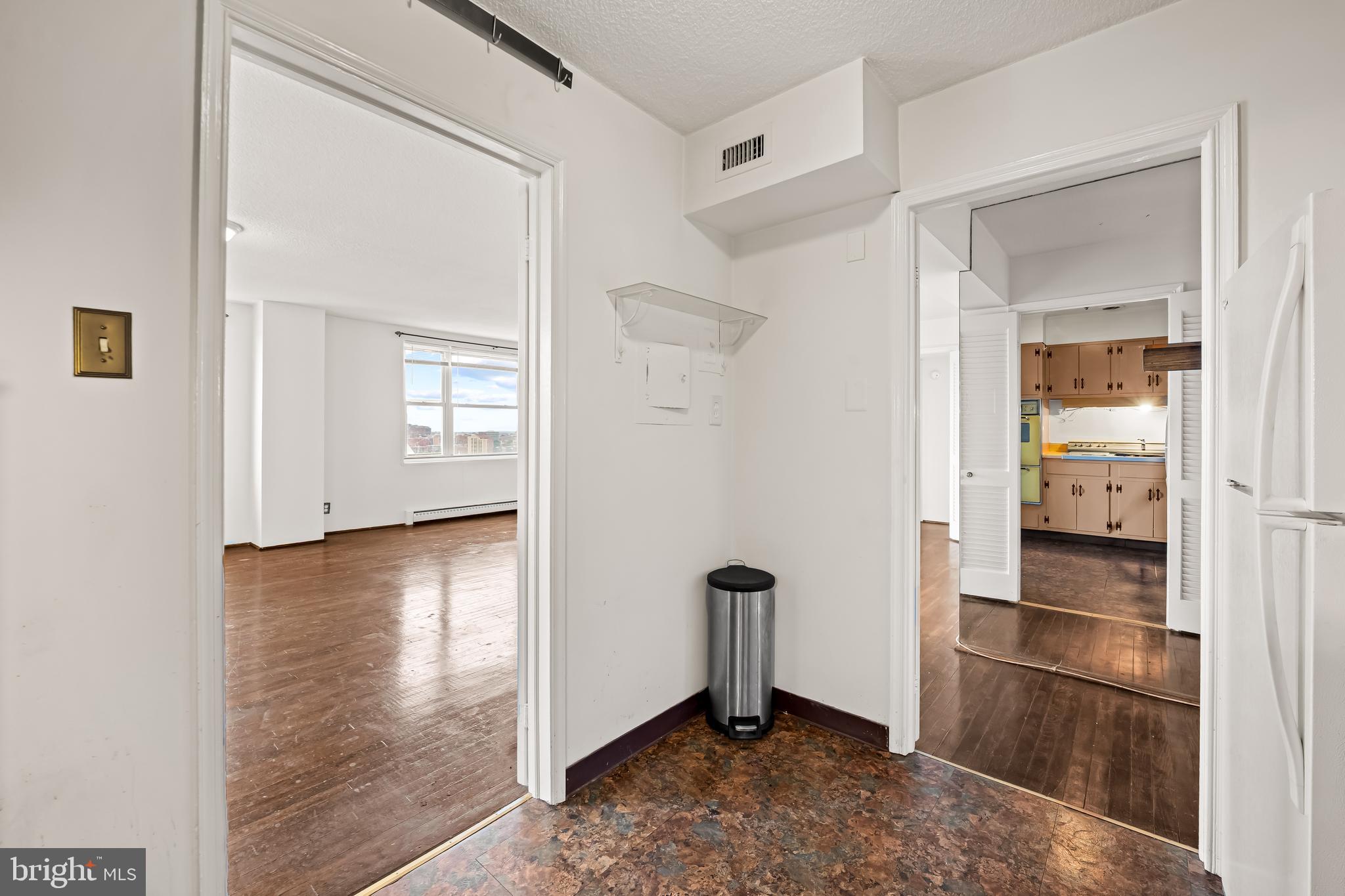 1101 SAINT PAUL STREET 2001