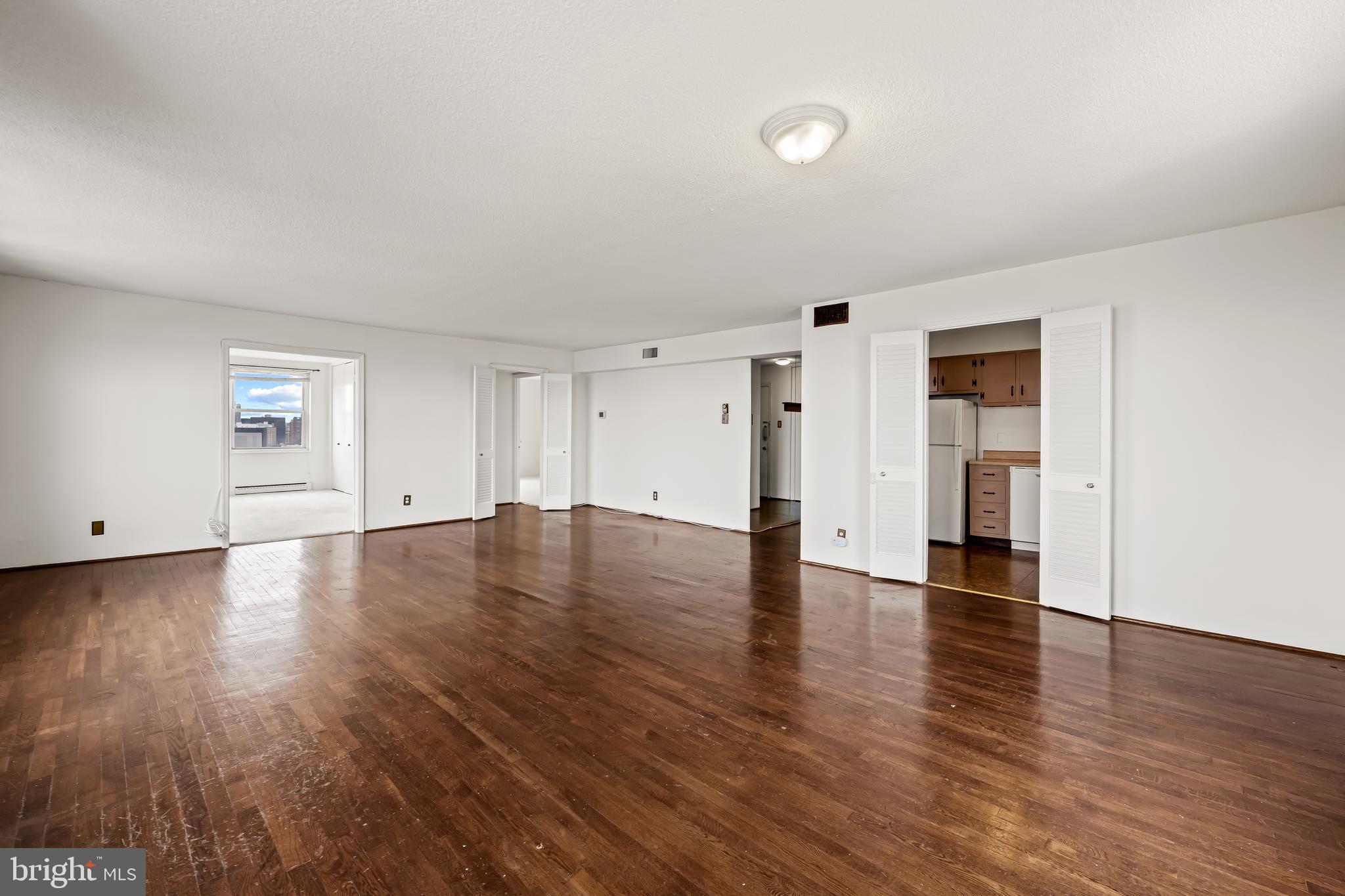 1101 SAINT PAUL STREET 2001