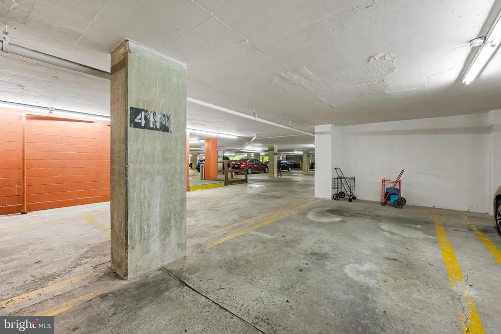 111 HAMLET HILL ROAD 411
