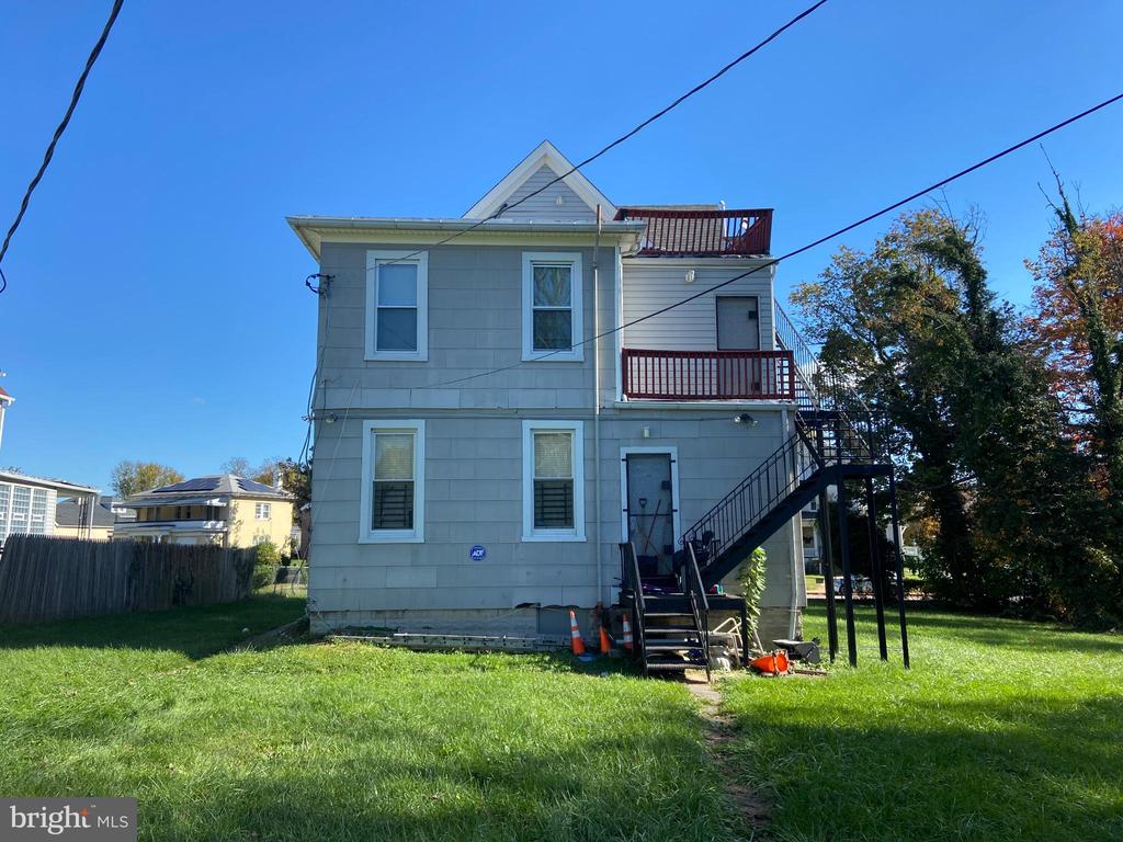 3414 GARRISON BOULEVARD