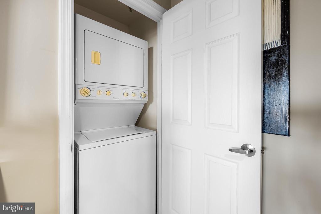 3801 CANTERBURY ROAD 805