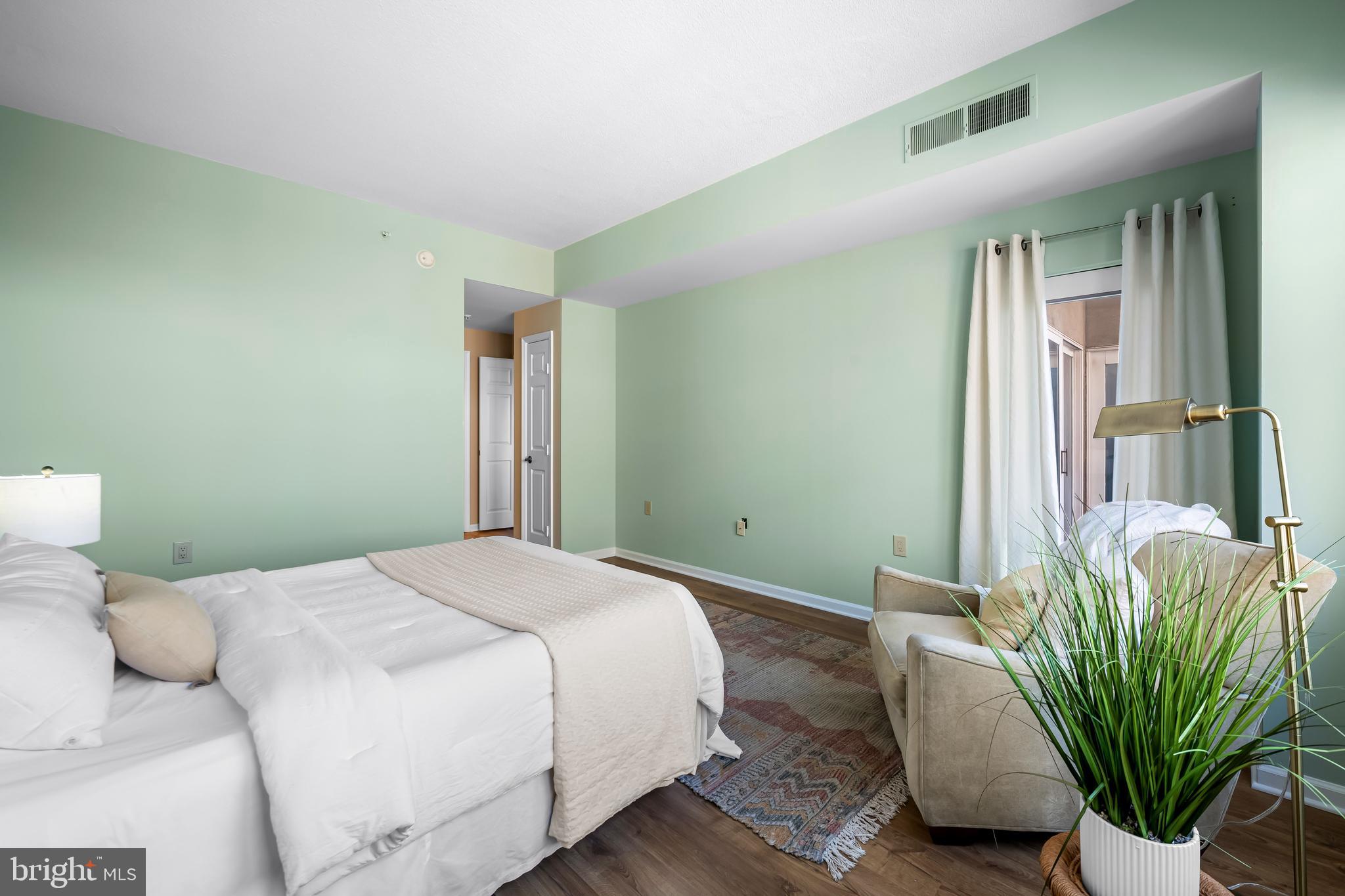 3801 CANTERBURY ROAD 805