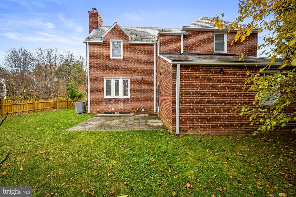 4500 EASTWAY