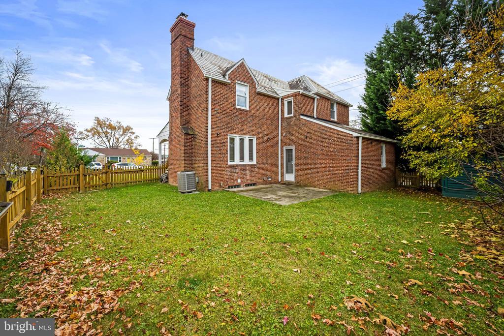 4500 EASTWAY
