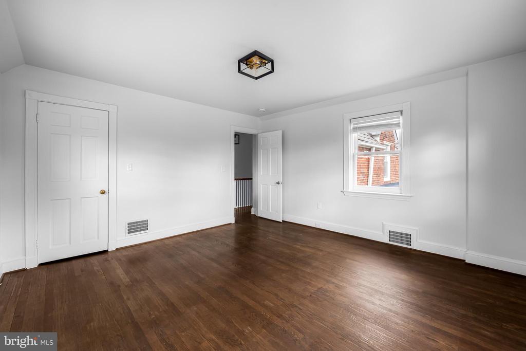 4500 EASTWAY