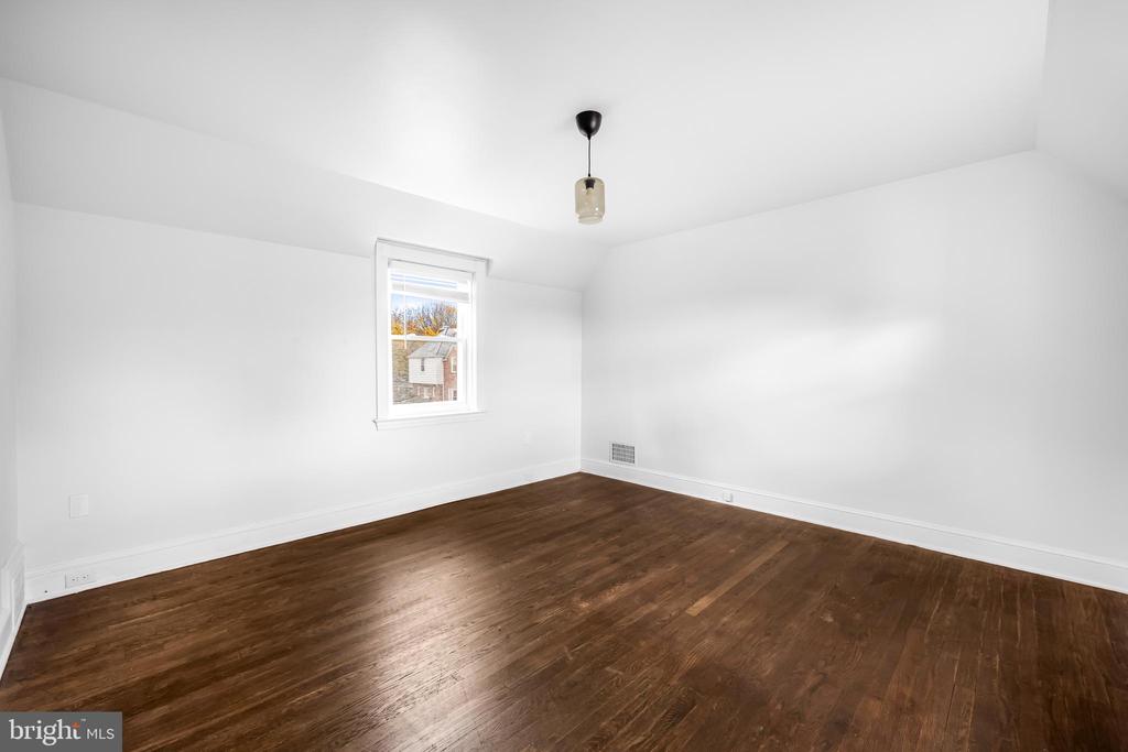 4500 EASTWAY