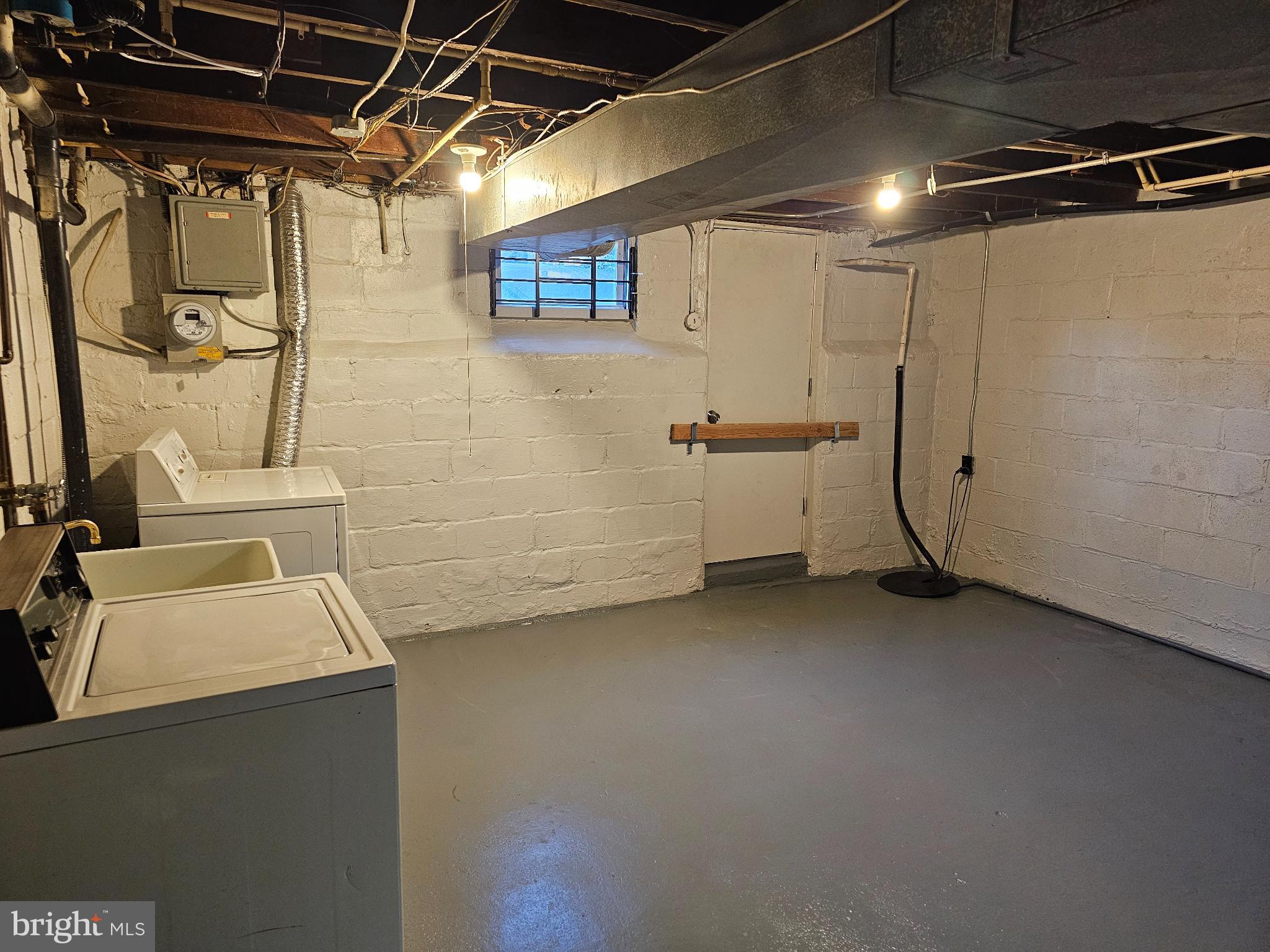 3238 WESTMONT AVENUE