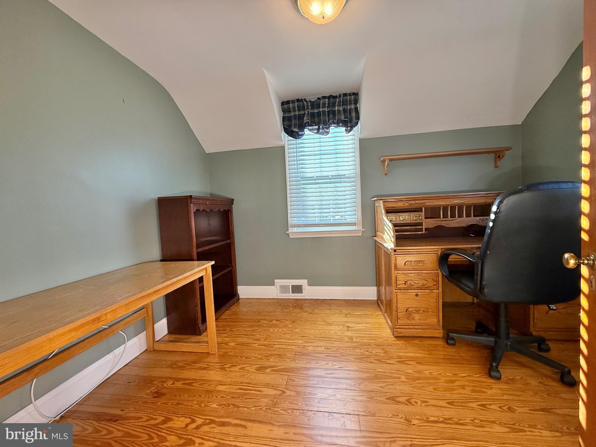 4419 BUENA VISTA AVENUE