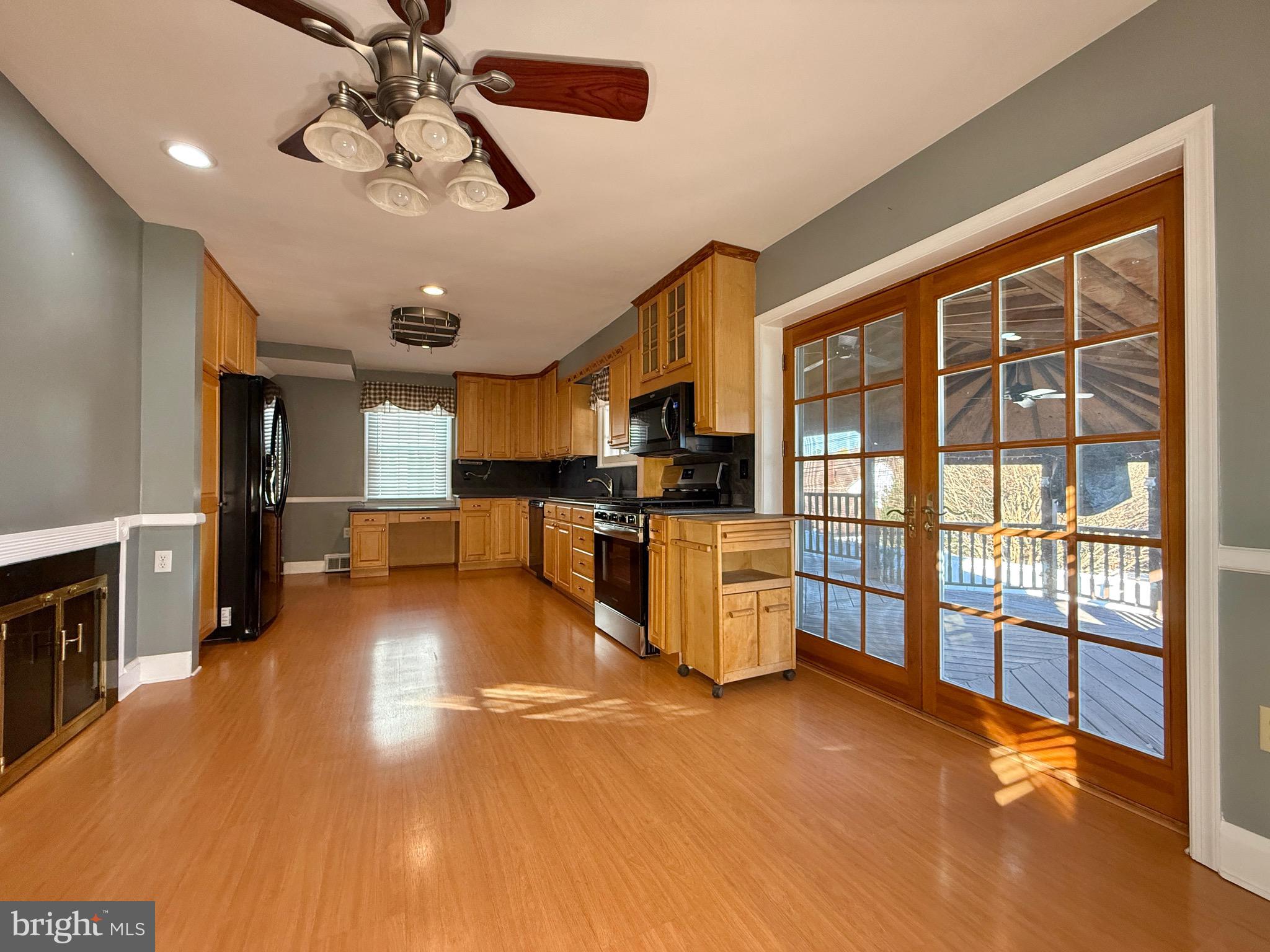 4419 BUENA VISTA AVENUE