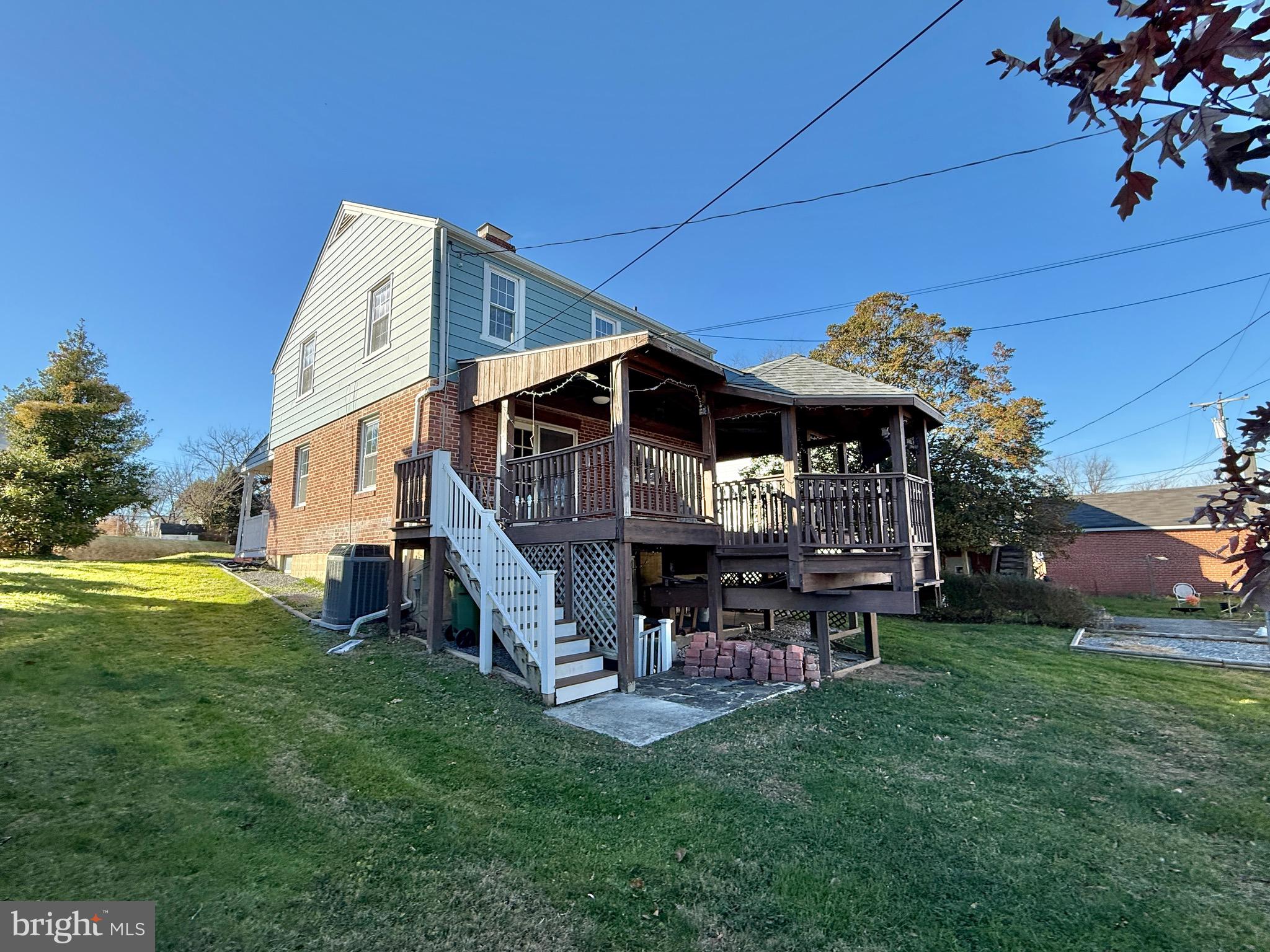 4419 BUENA VISTA AVENUE