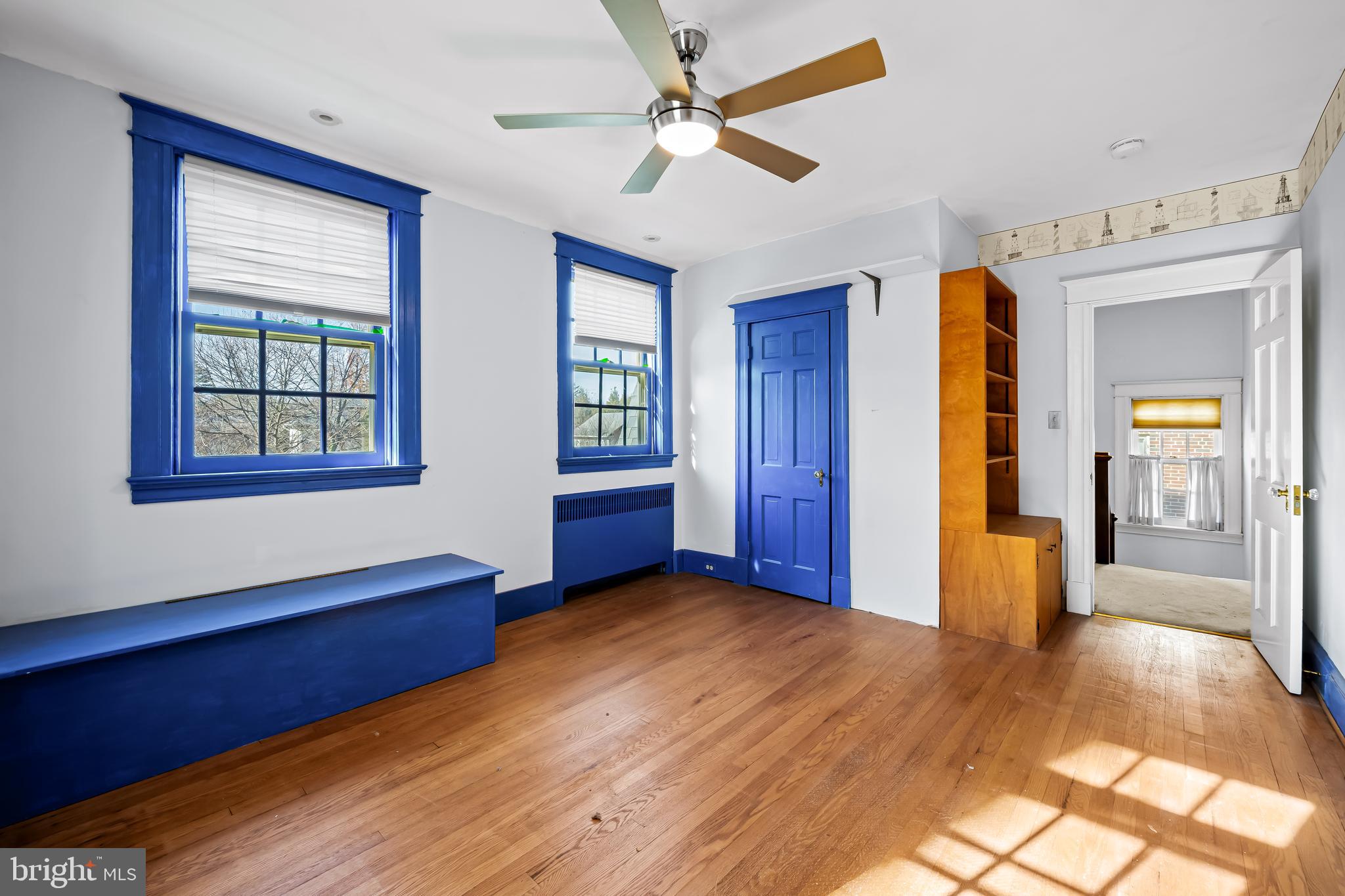 5615 GREENSPRING AVENUE