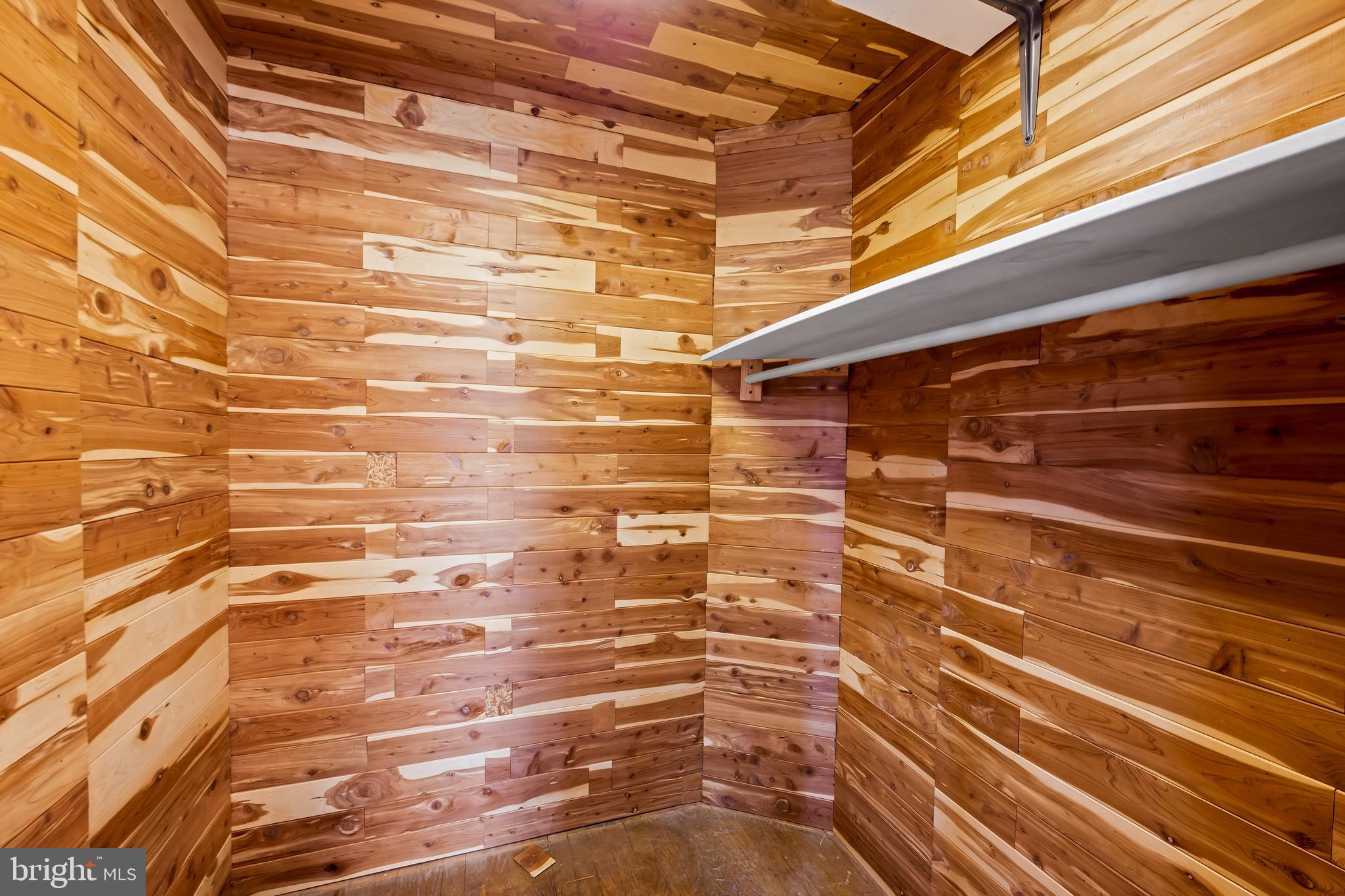 5615 GREENSPRING AVENUE