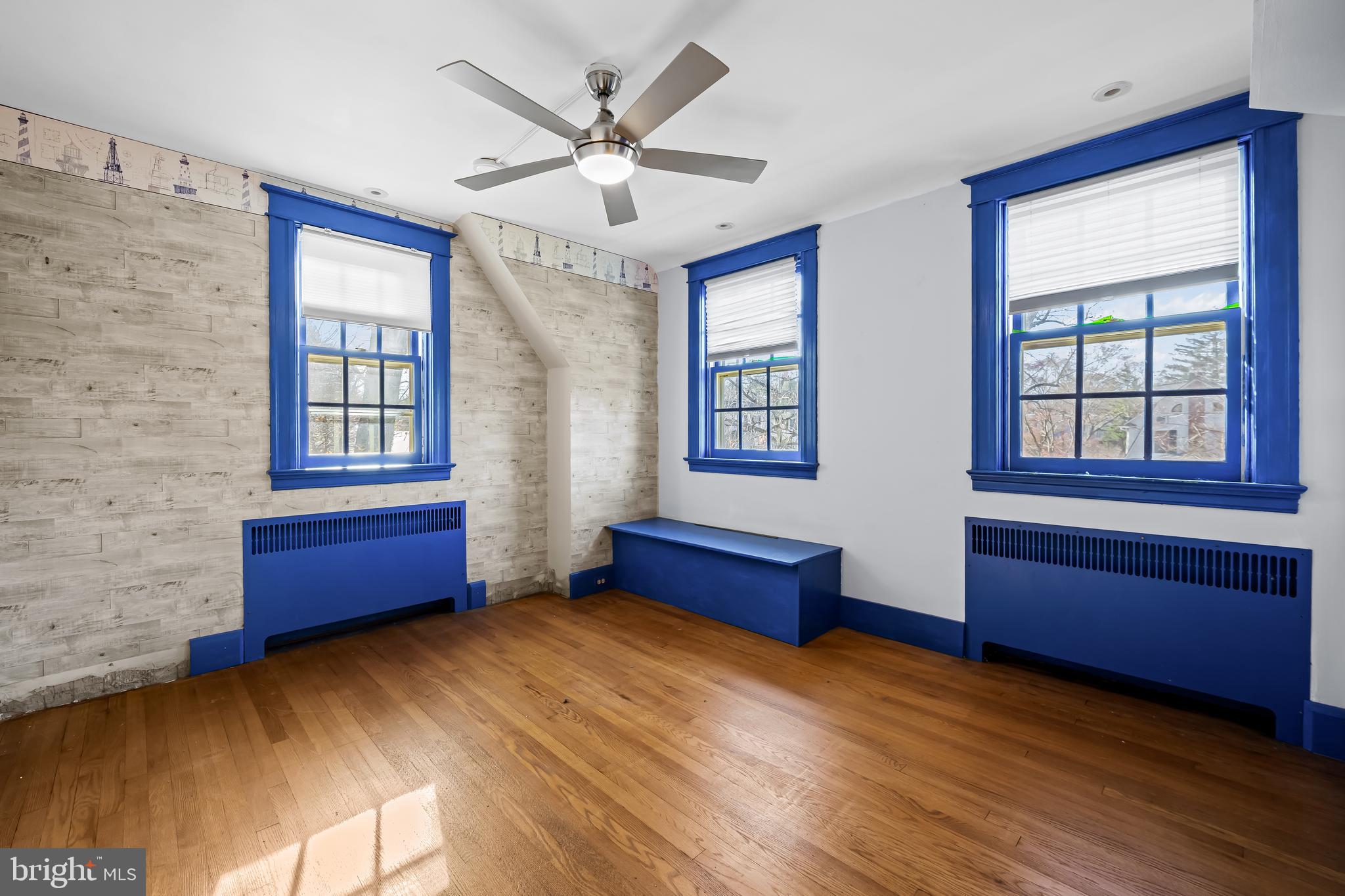 5615 GREENSPRING AVENUE