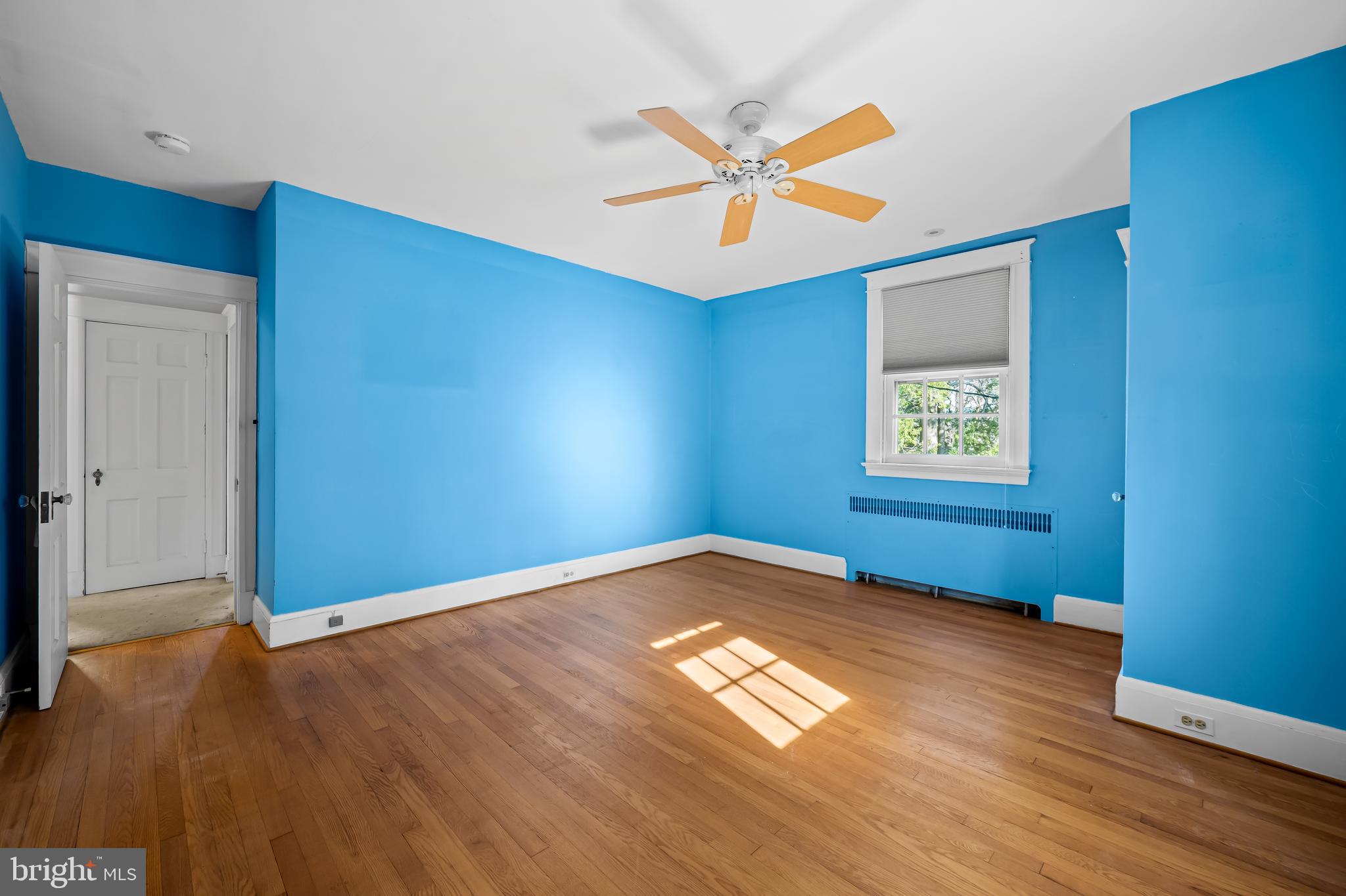 5615 GREENSPRING AVENUE