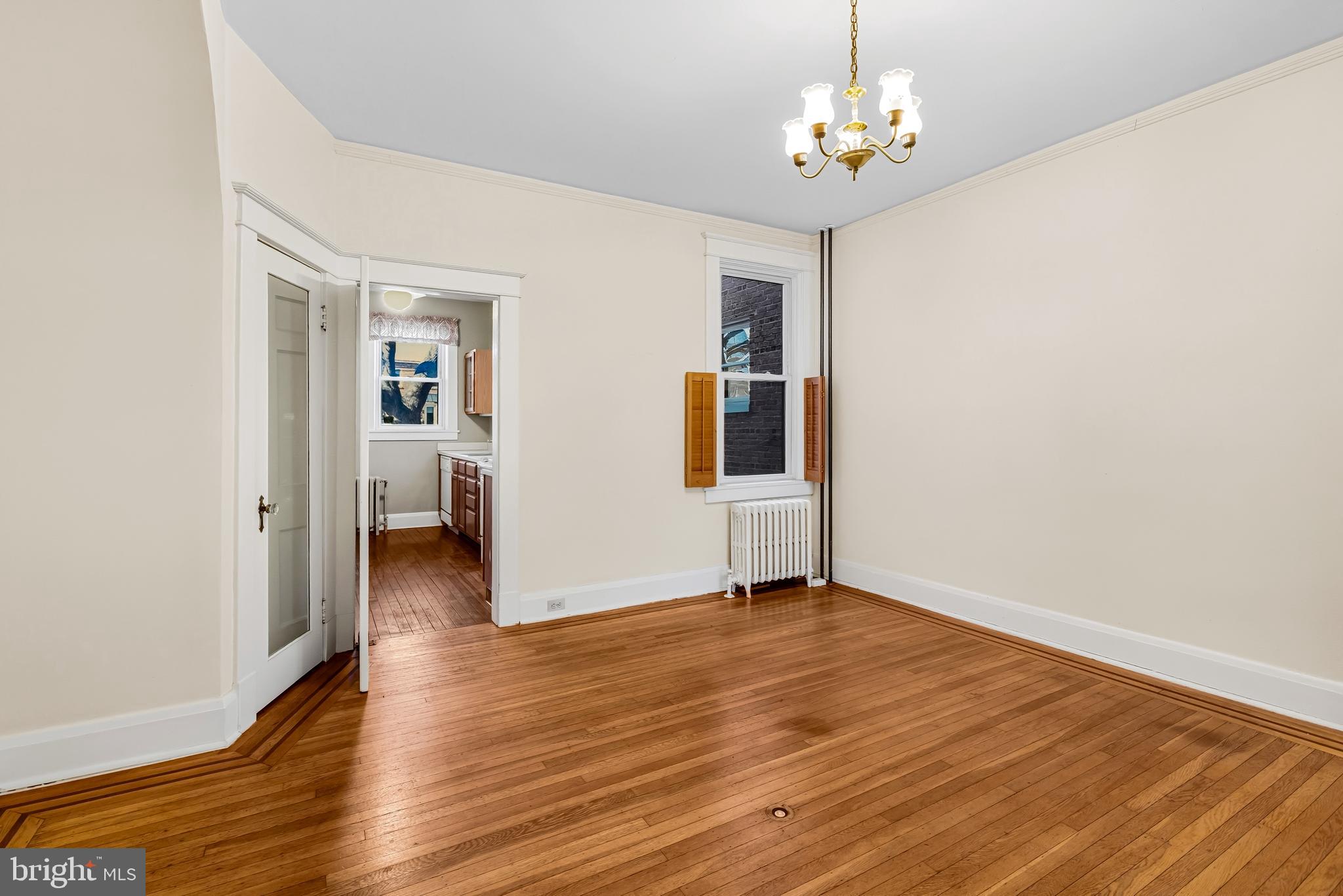 3722 TUDOR ARMS AVENUE