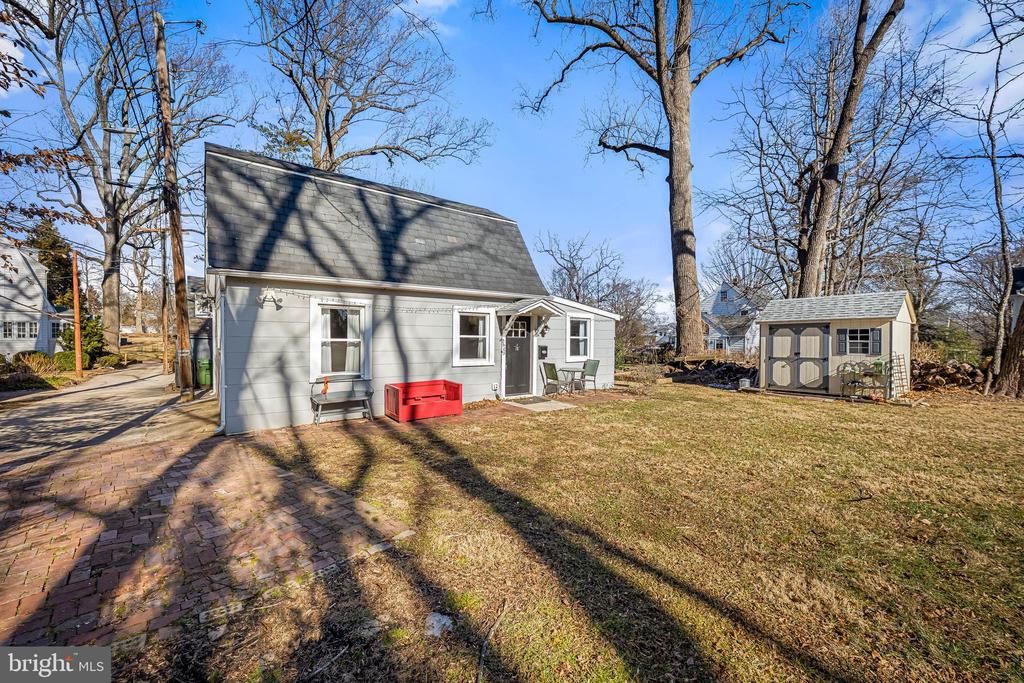 5603 KENFORD ROAD