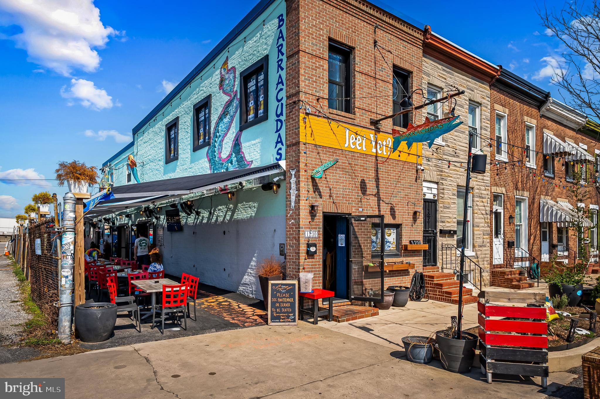 1405 BENJAMIN STREET