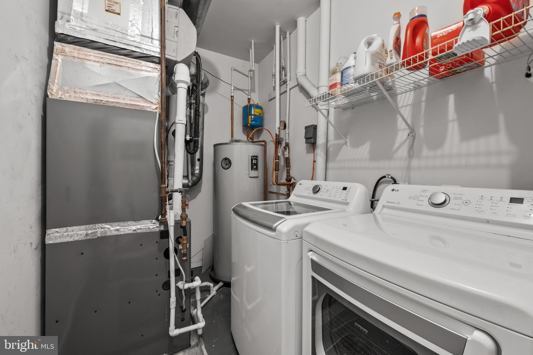 1405 BENJAMIN STREET