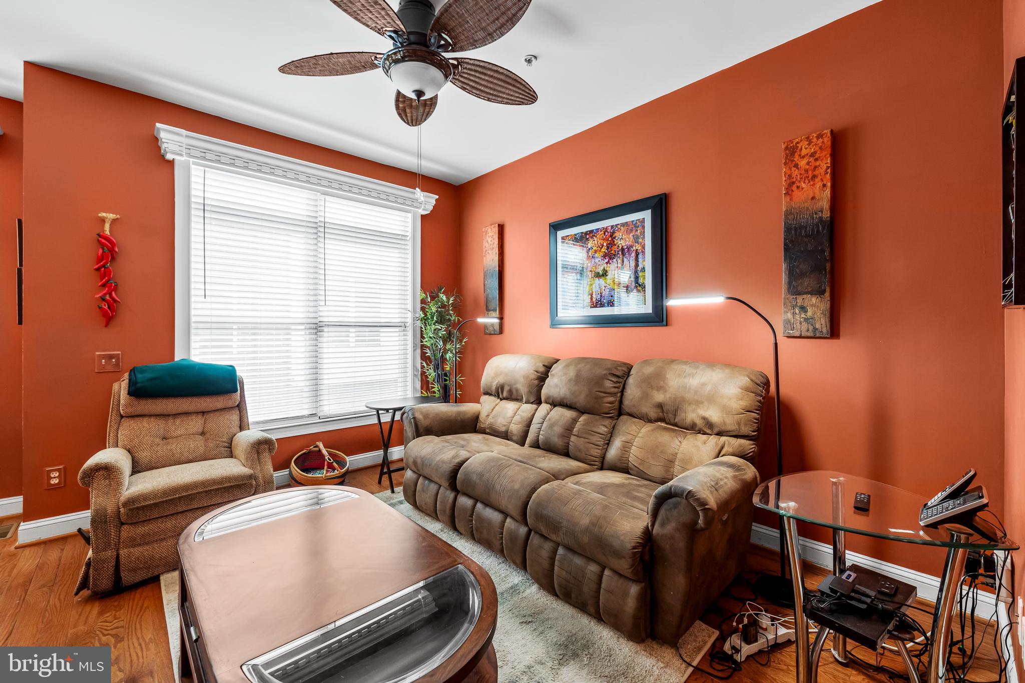 1405 BENJAMIN STREET