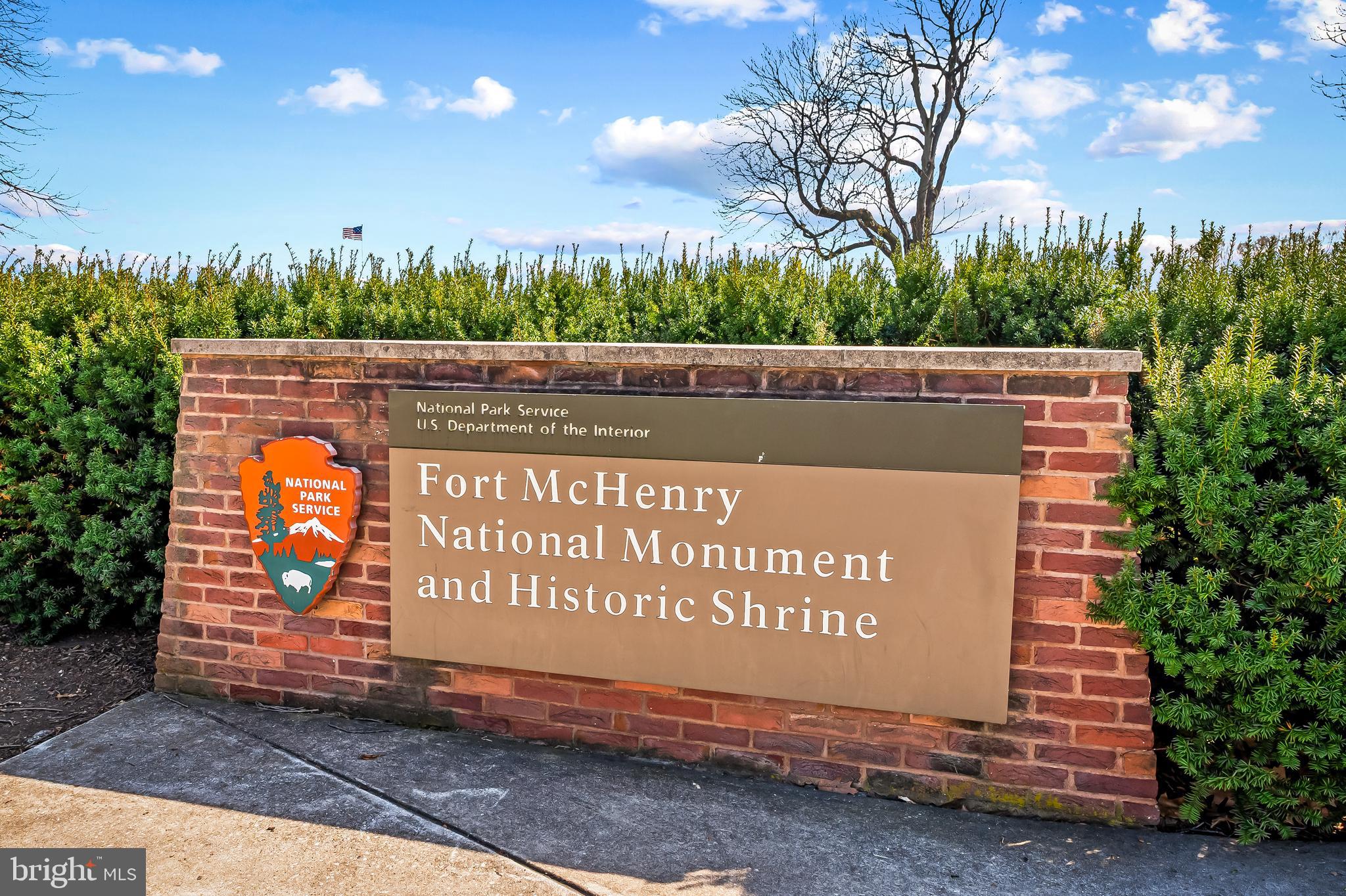 1405 BENJAMIN STREET