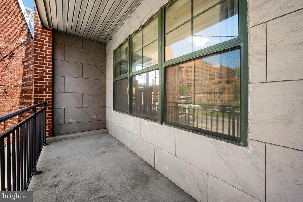3201 SAINT PAUL STREET 124