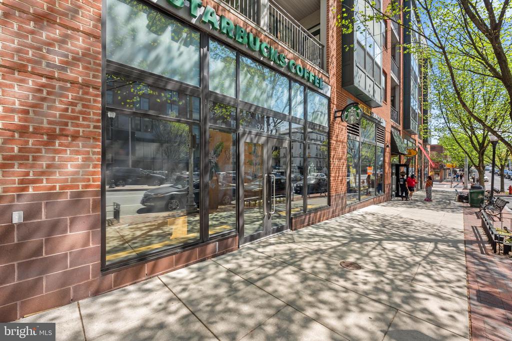 3201 SAINT PAUL STREET 124