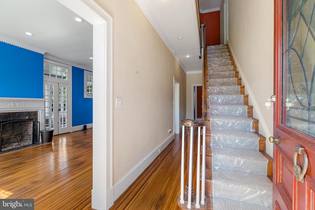 527 NOTTINGHAM ROAD