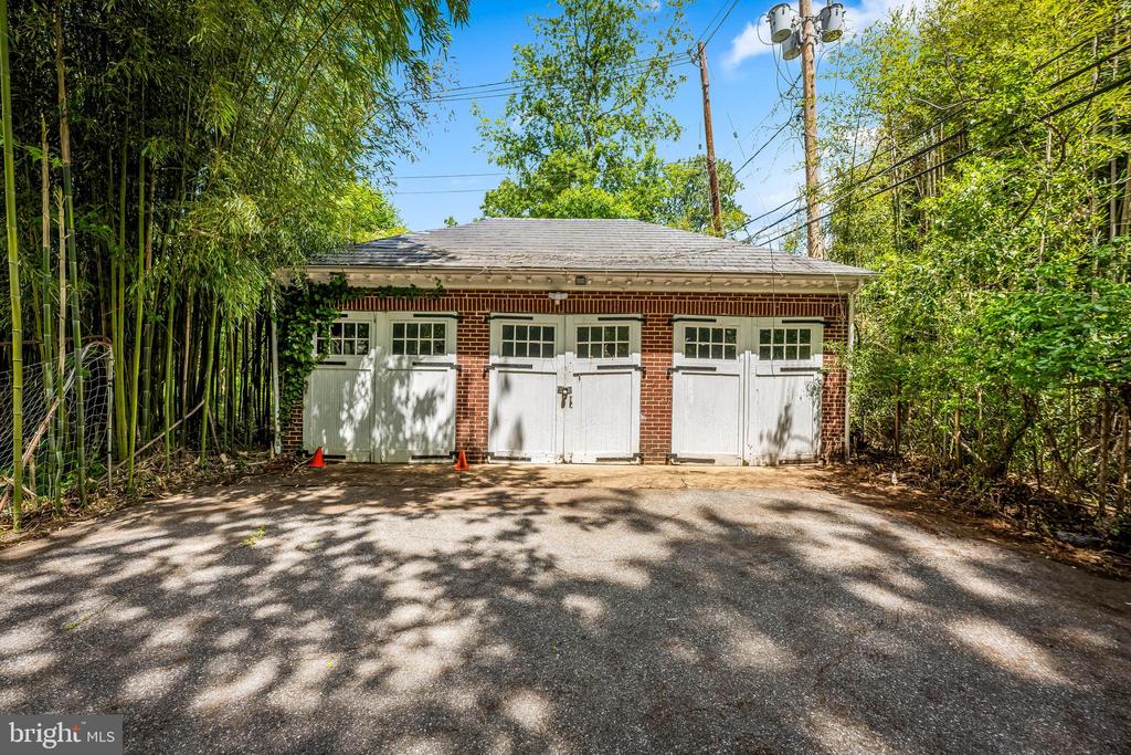 527 NOTTINGHAM ROAD