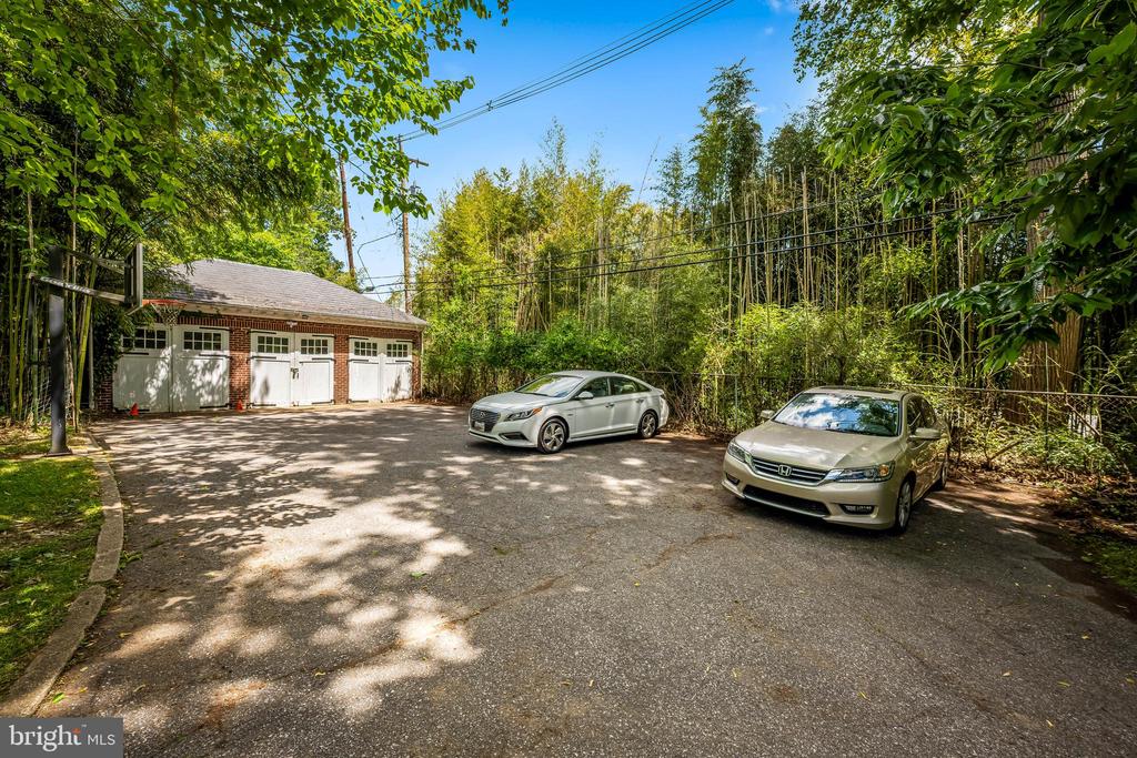 527 NOTTINGHAM ROAD
